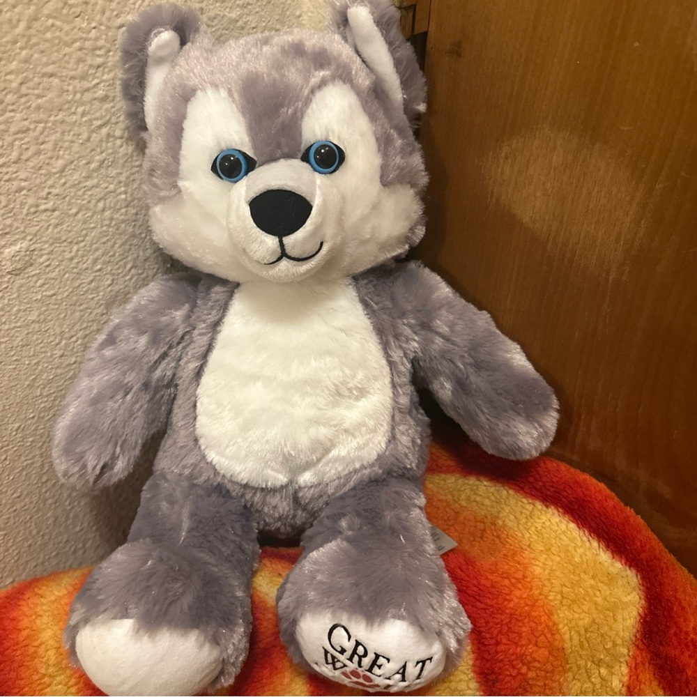 Build-A-Bear Gray and White Plush Husky